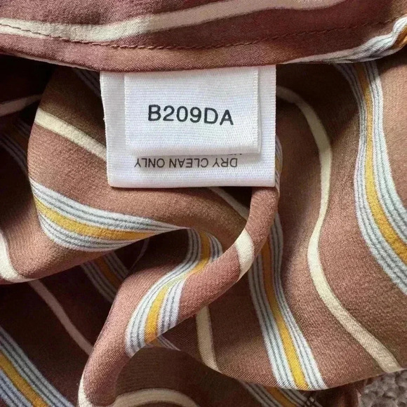 Women's BCBG MaxAzria Sill Striped Brown Blouse Top Work Wear Top Size Medium - Picture 6 of 7